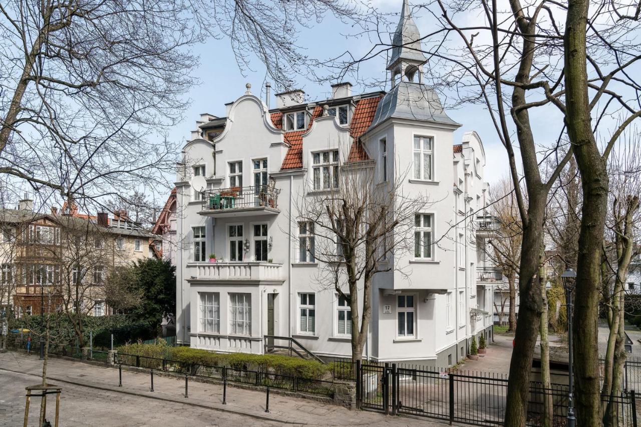 Sanhaus Apartments - Garda - Apartament Z 2 Sypialniami I Parkingiem Sopot Eksteriør billede